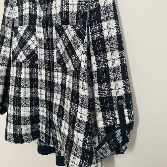 Zara Shacket - Picture 3 of 9